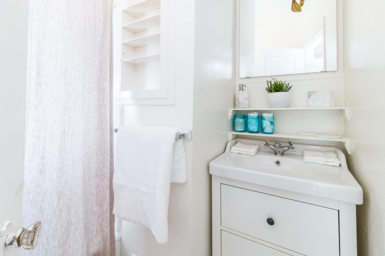 Appartement Sunny Boho Chic West Hollywood Flat!